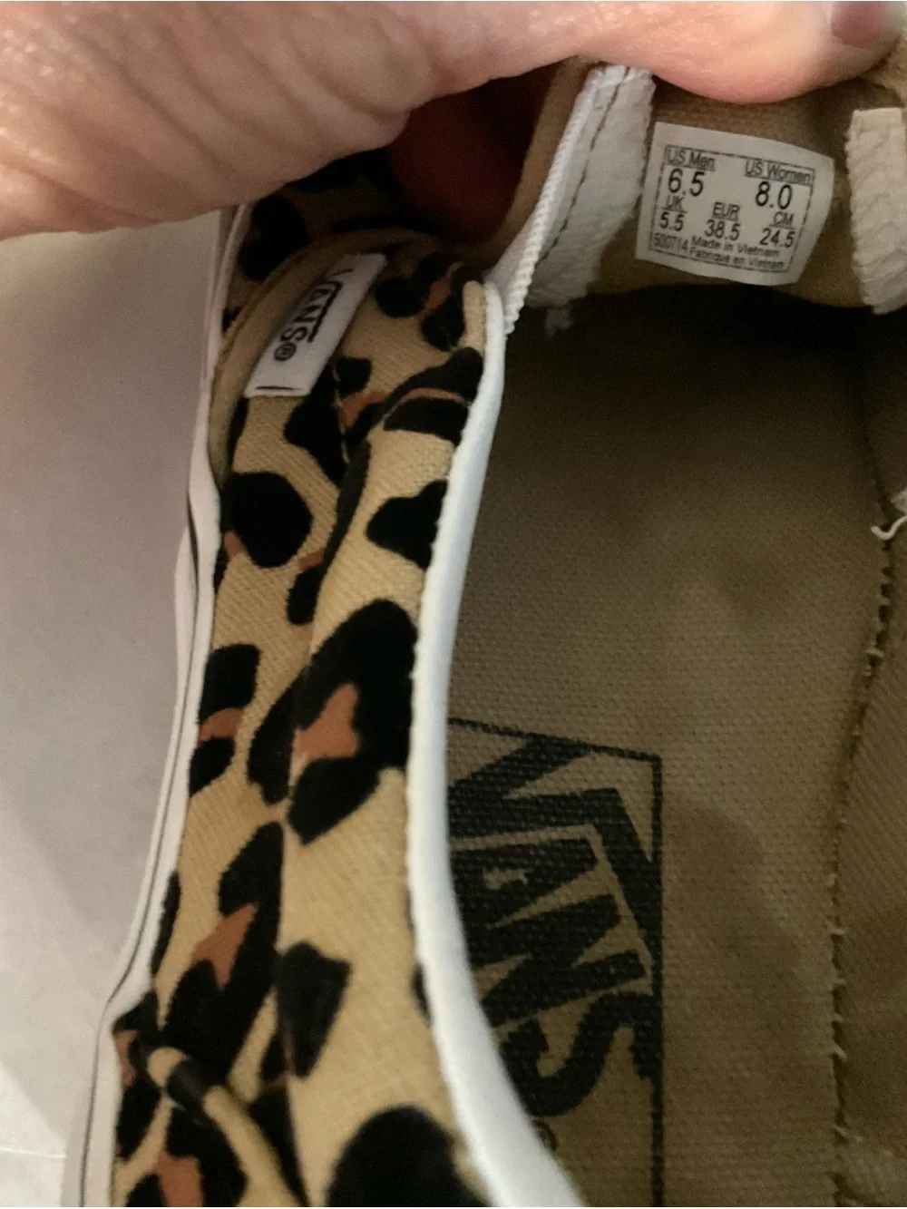 Vans slip van